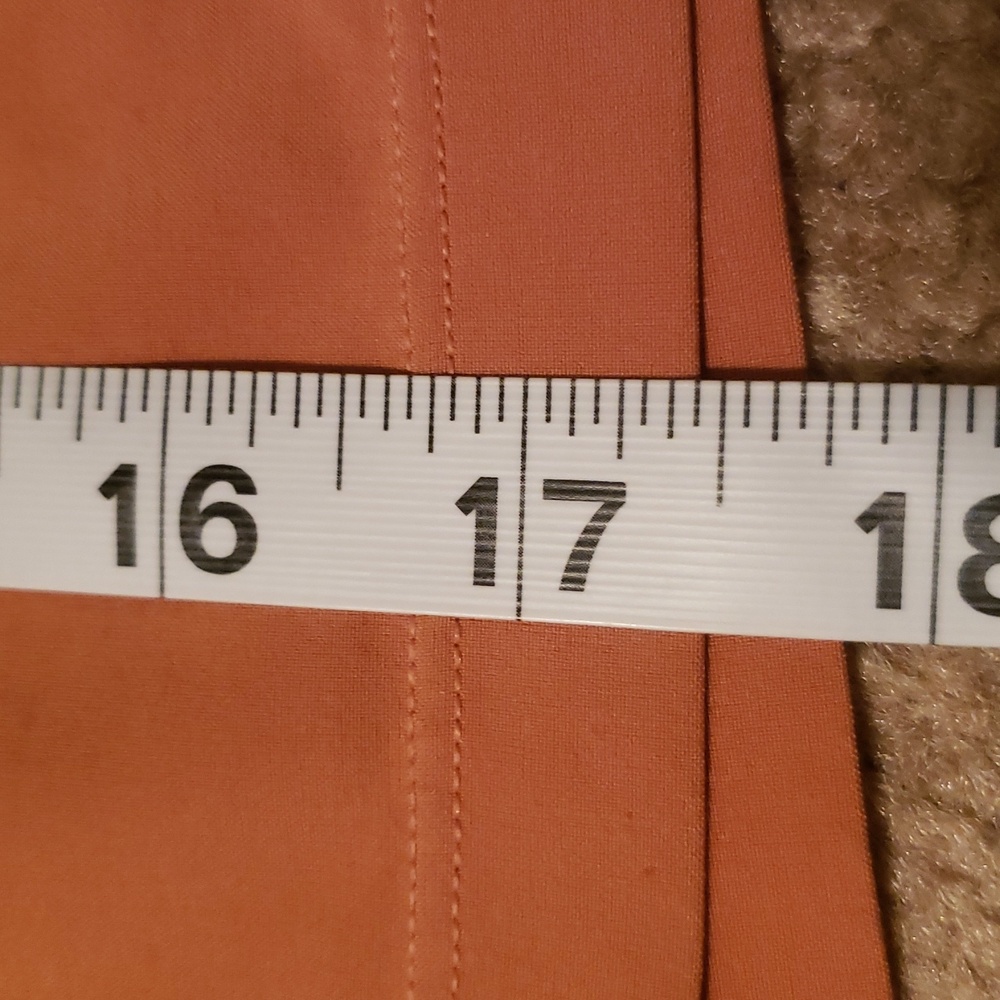 Lululemon Men's T.H.E. Linerless Sedona Sunset Shorts - Picture 13 of 15